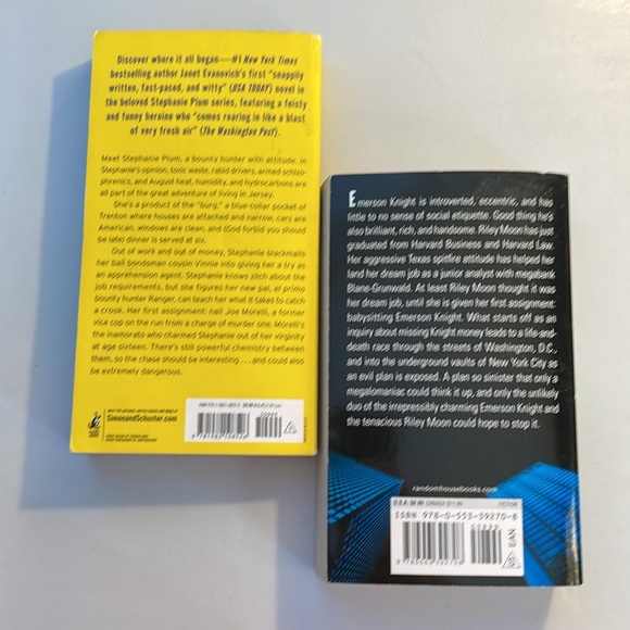 🌈2/$8  2-Book Bundle Janet Evanovich  Books - Picture 2 of 16